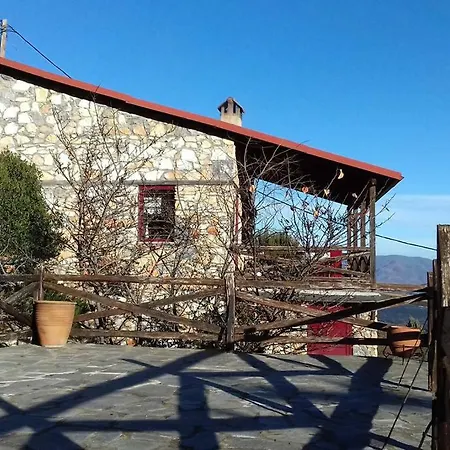 Stonehouse 2 Bedroom Chalet on Olympus Amazing View Pétra Buitenkant foto