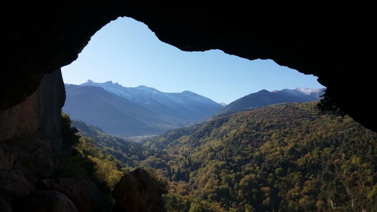 Stonehouse 2 Bedroom On Olympus Amazing View * Petra (Pieria)