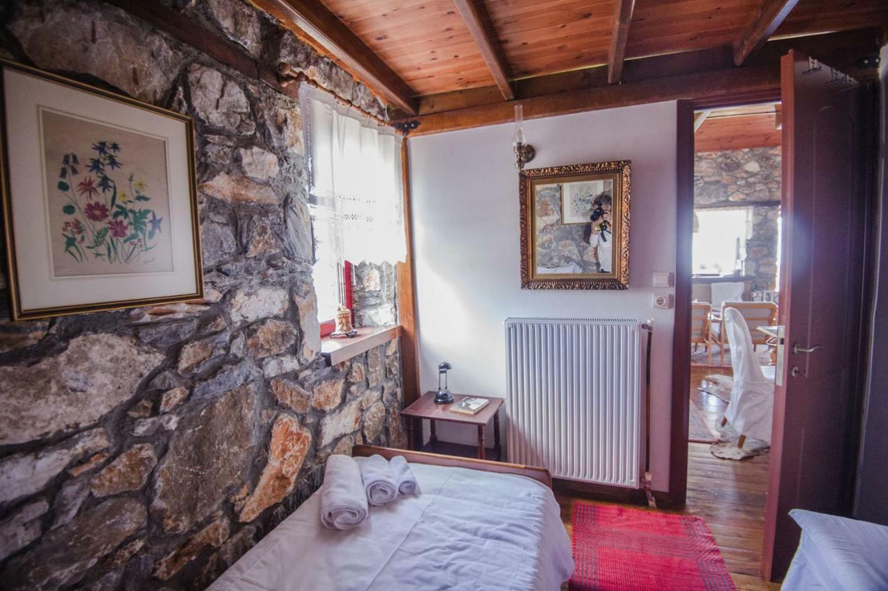 Stonehouse 2 Bedroom On Olympus Amazing View * Petra (Pieria)