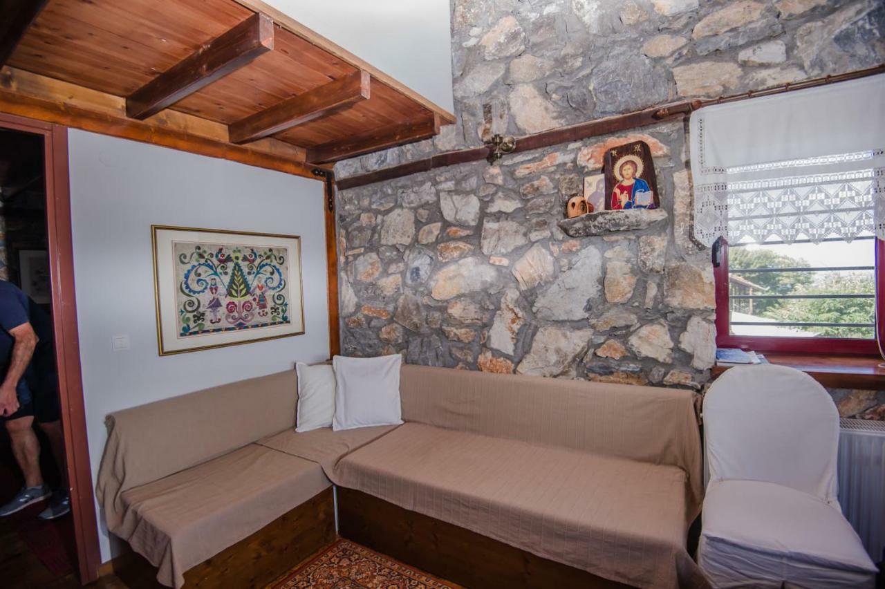 Stonehouse 2 Bedroom On Olympus Amazing View Holiday home Petra (Pieria)