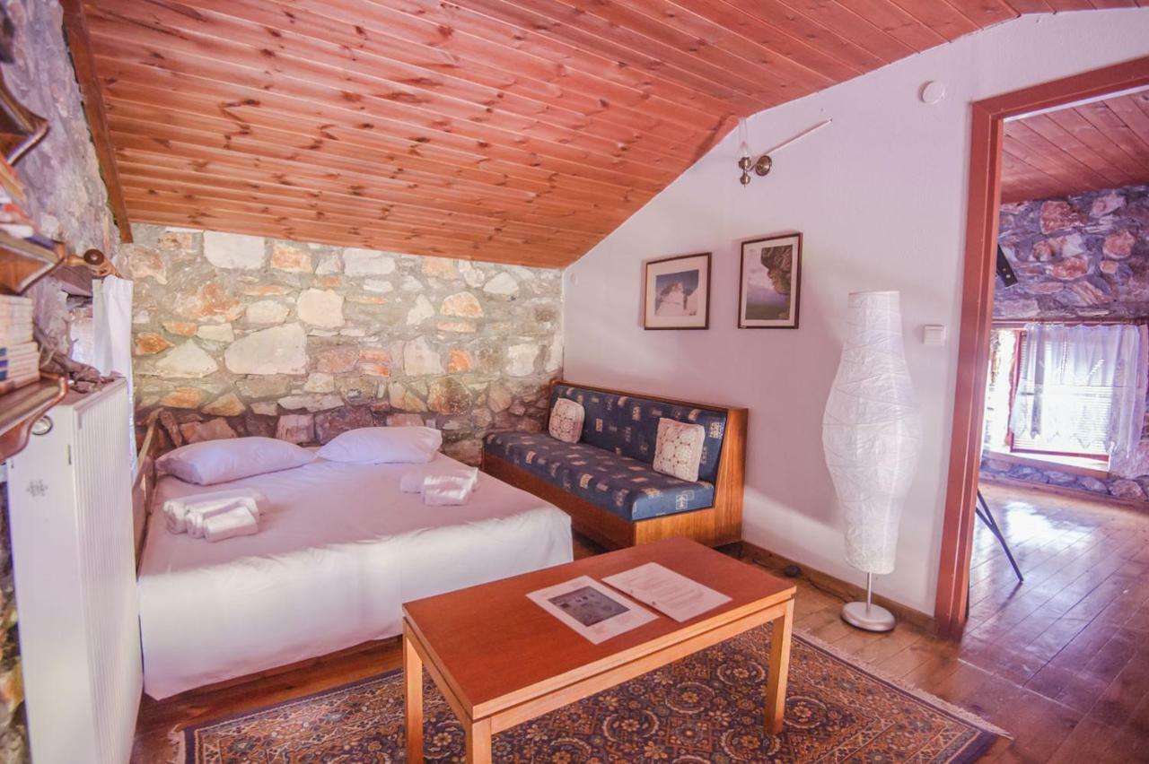 Stonehouse 2 Bedroom On Olympus Amazing View Petra (Pieria)